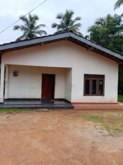 Land with House for Sale in Avissawella