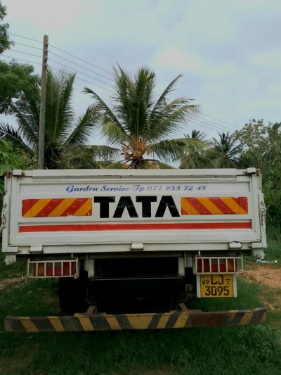 Tata LPT 709 2011