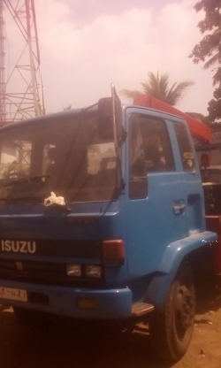 Isuzu Lorry 2009