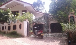 House with Land for Sale in Puhulwella