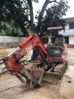 IHI 30 Excavator