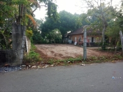 Land for Sale in Thangalla