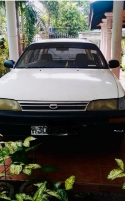 Toyota Corolla Wagon DX EFI16 1997